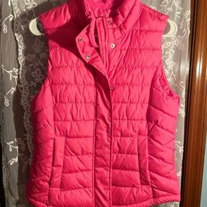 GAP size small down vest new